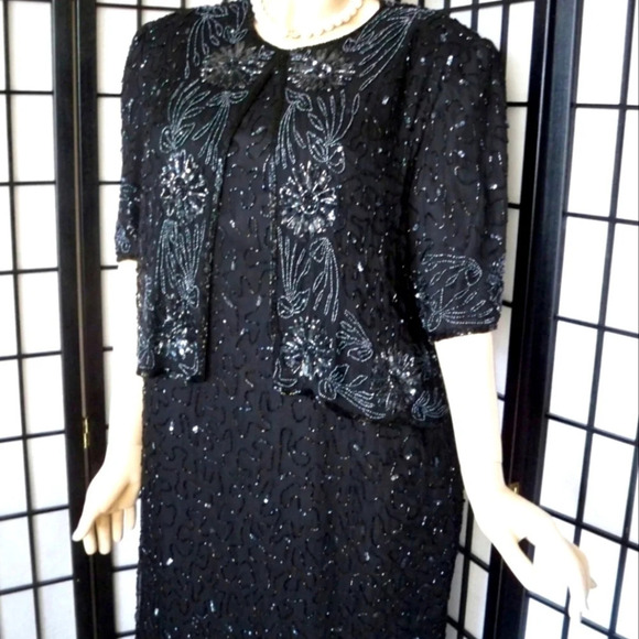 Stunning Silk Beaded Dress EUC - Picture 3 of 5